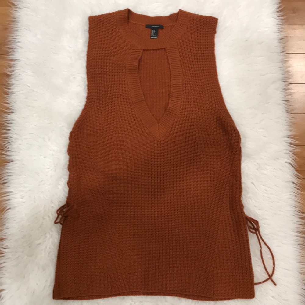 NWOT FOR EVER 21  Sz L tunic cable knit vest